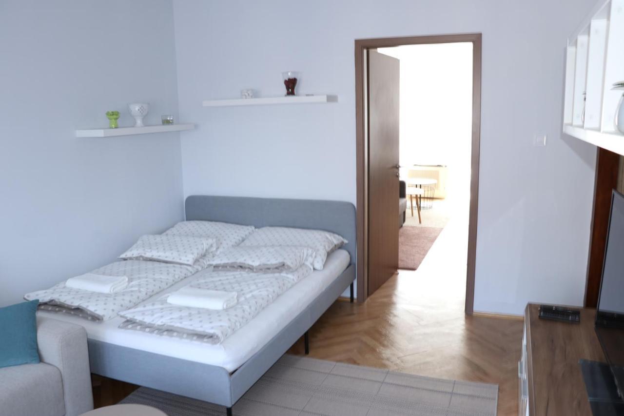 Petofi Apartman Daire Segedin Dış mekan fotoğraf